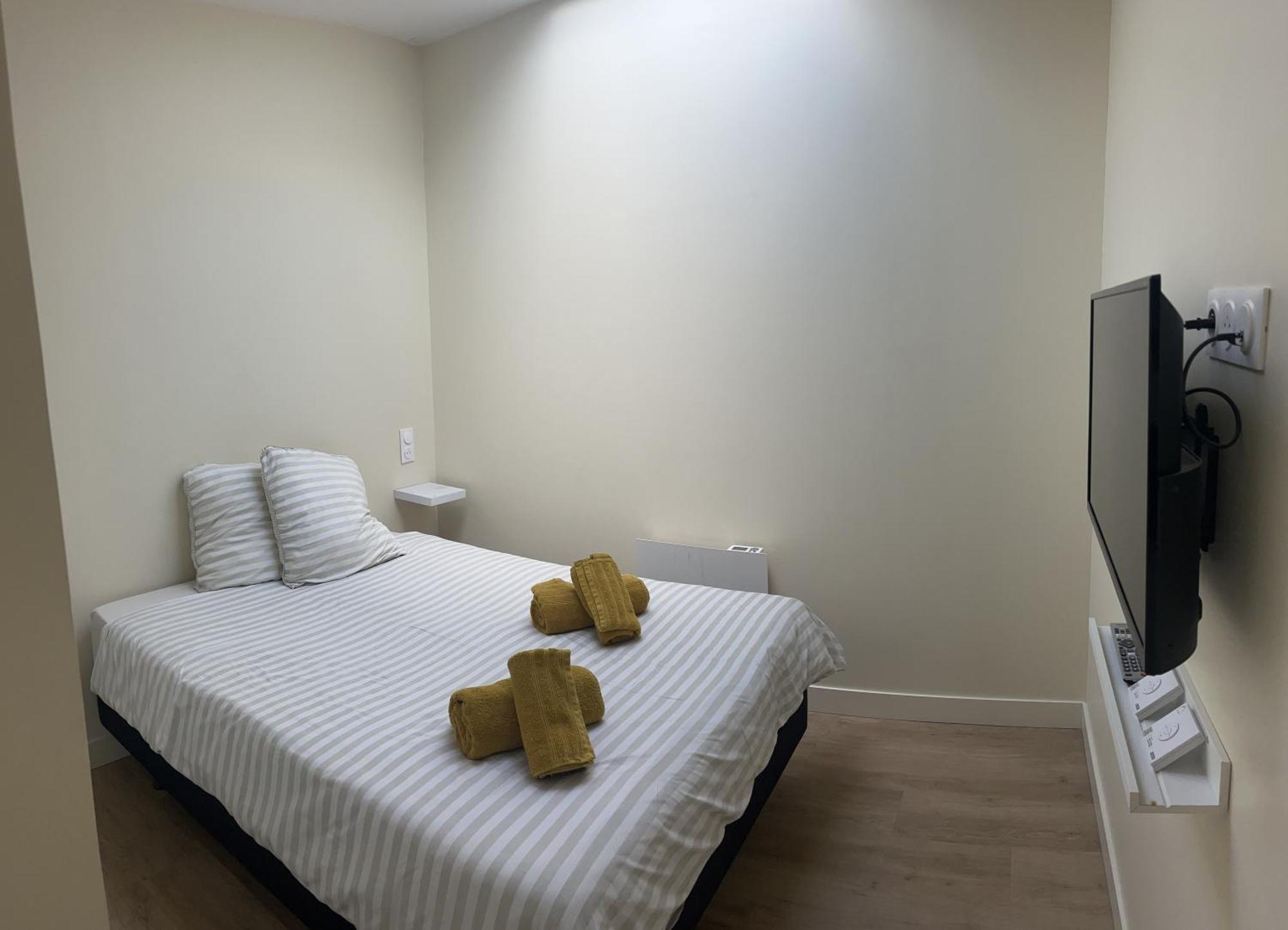 La Dream Night Apartment Понто-Комбо Екстериор снимка