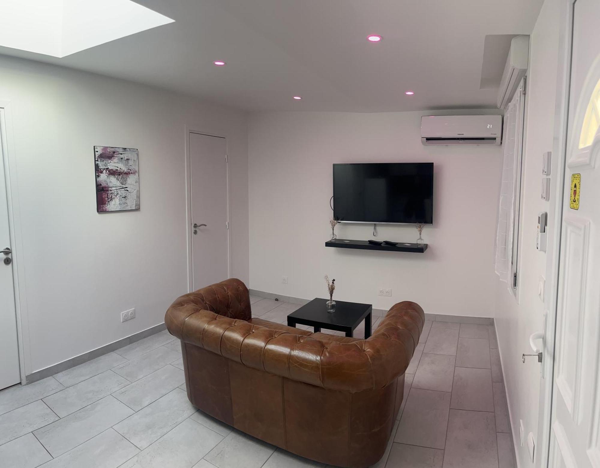 La Dream Night Apartment Понто-Комбо Екстериор снимка
