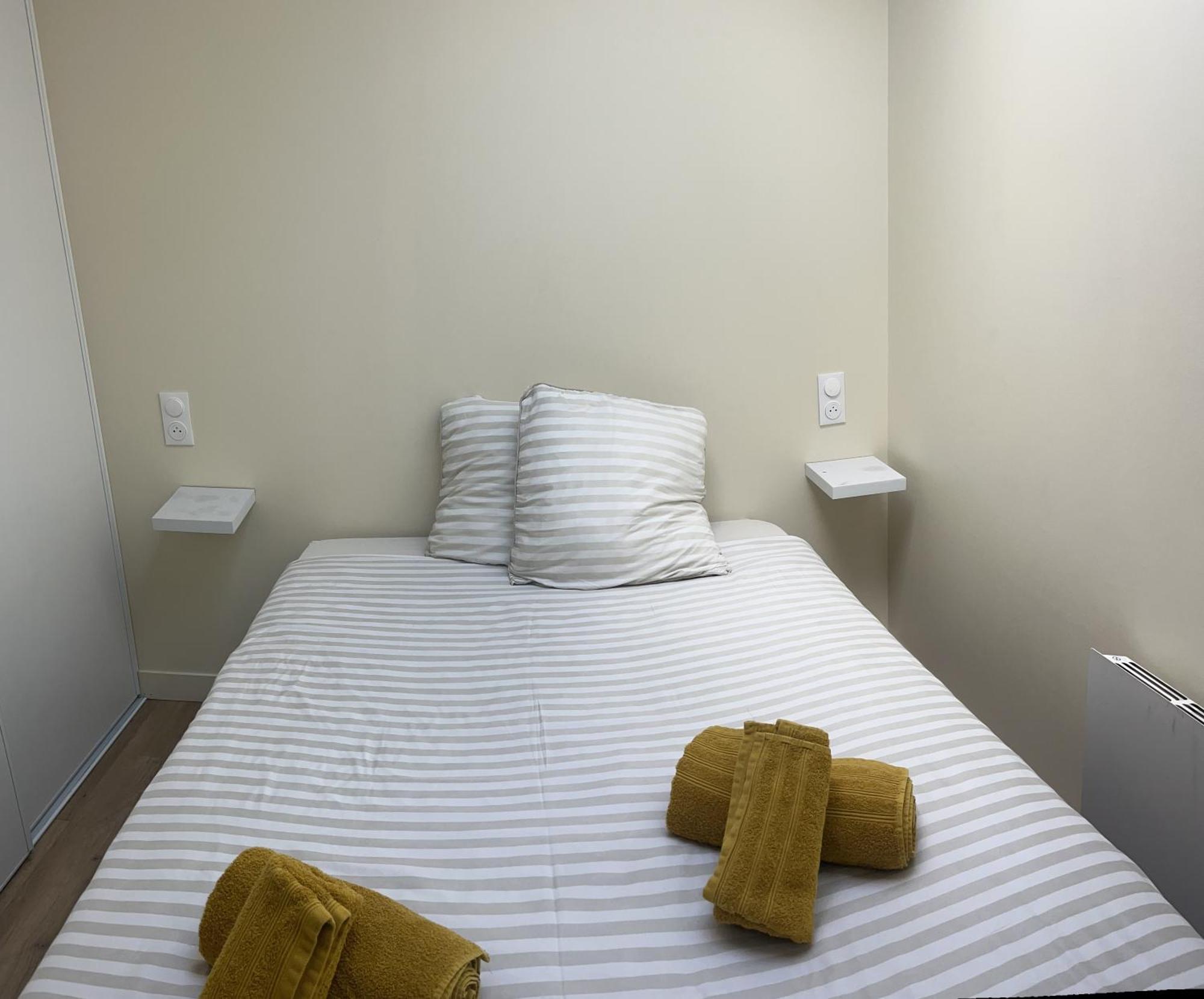La Dream Night Apartment Понто-Комбо Екстериор снимка