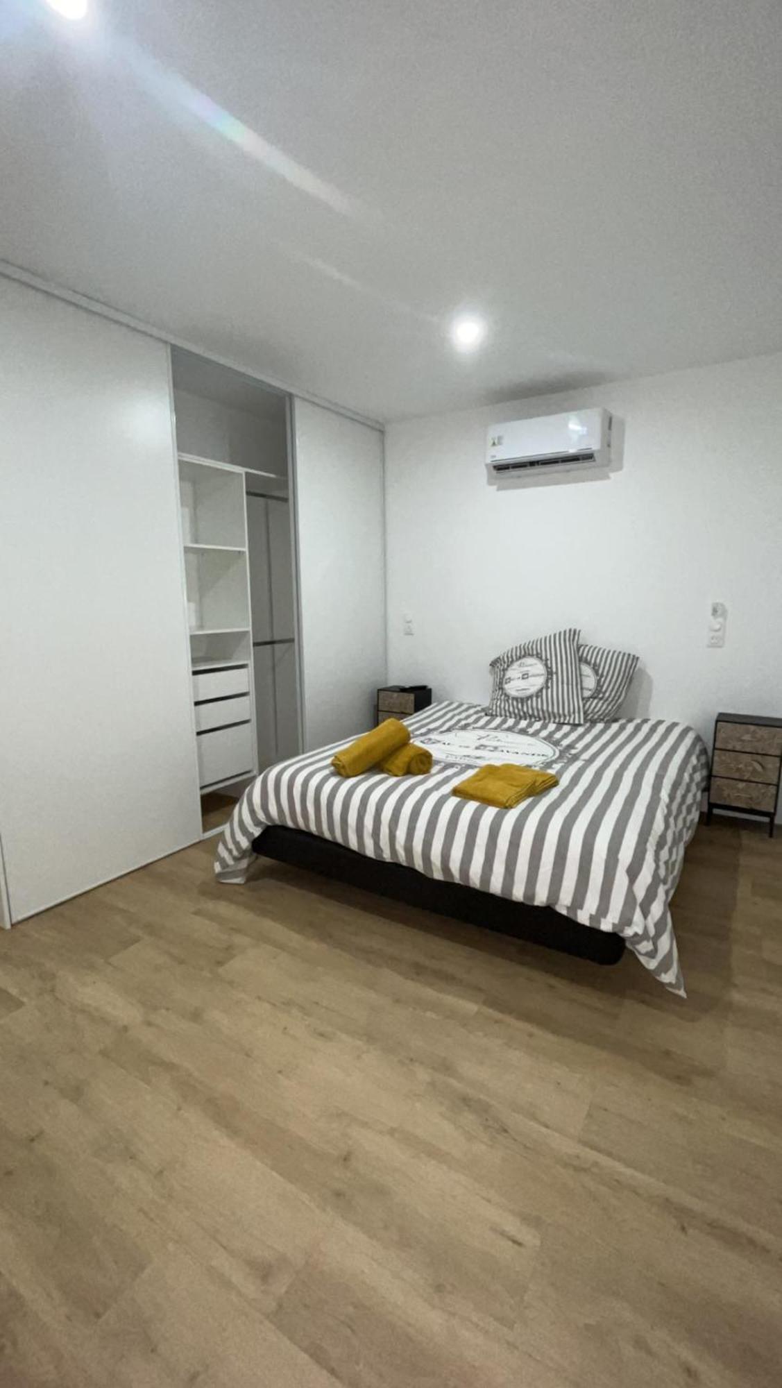 La Dream Night Apartment Понто-Комбо Екстериор снимка