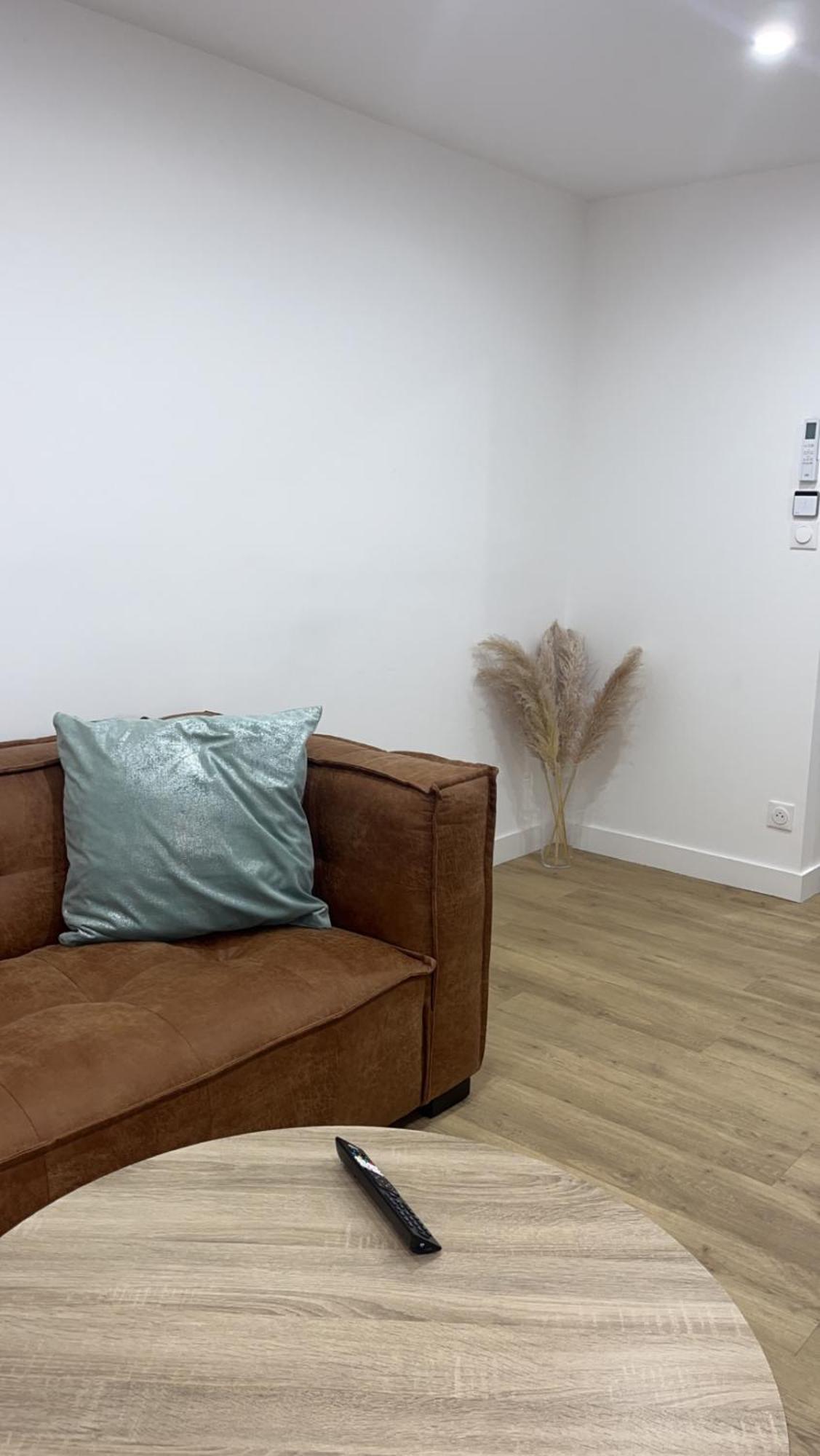 La Dream Night Apartment Понто-Комбо Екстериор снимка