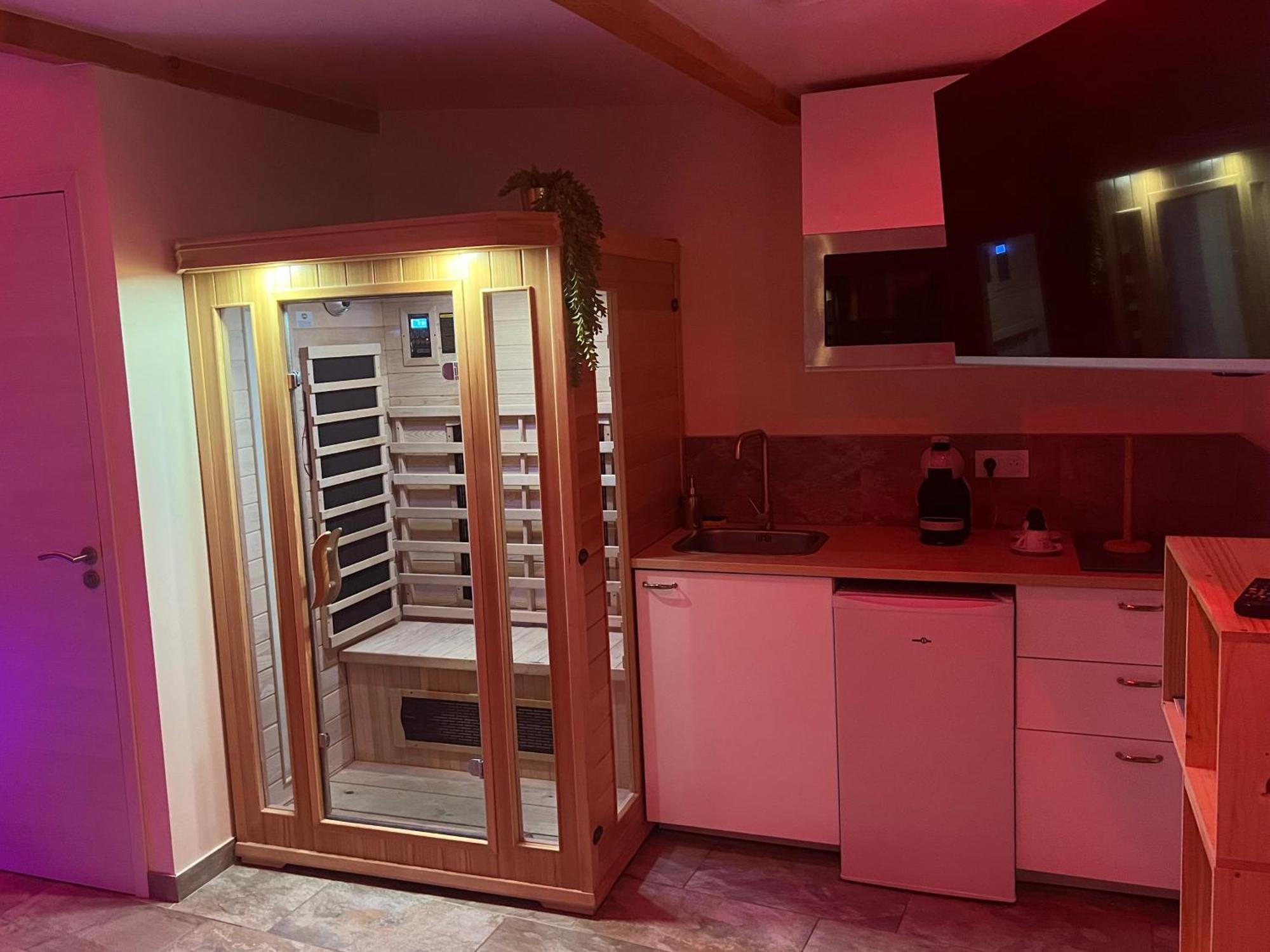 La Dream Night Apartment Понто-Комбо Екстериор снимка